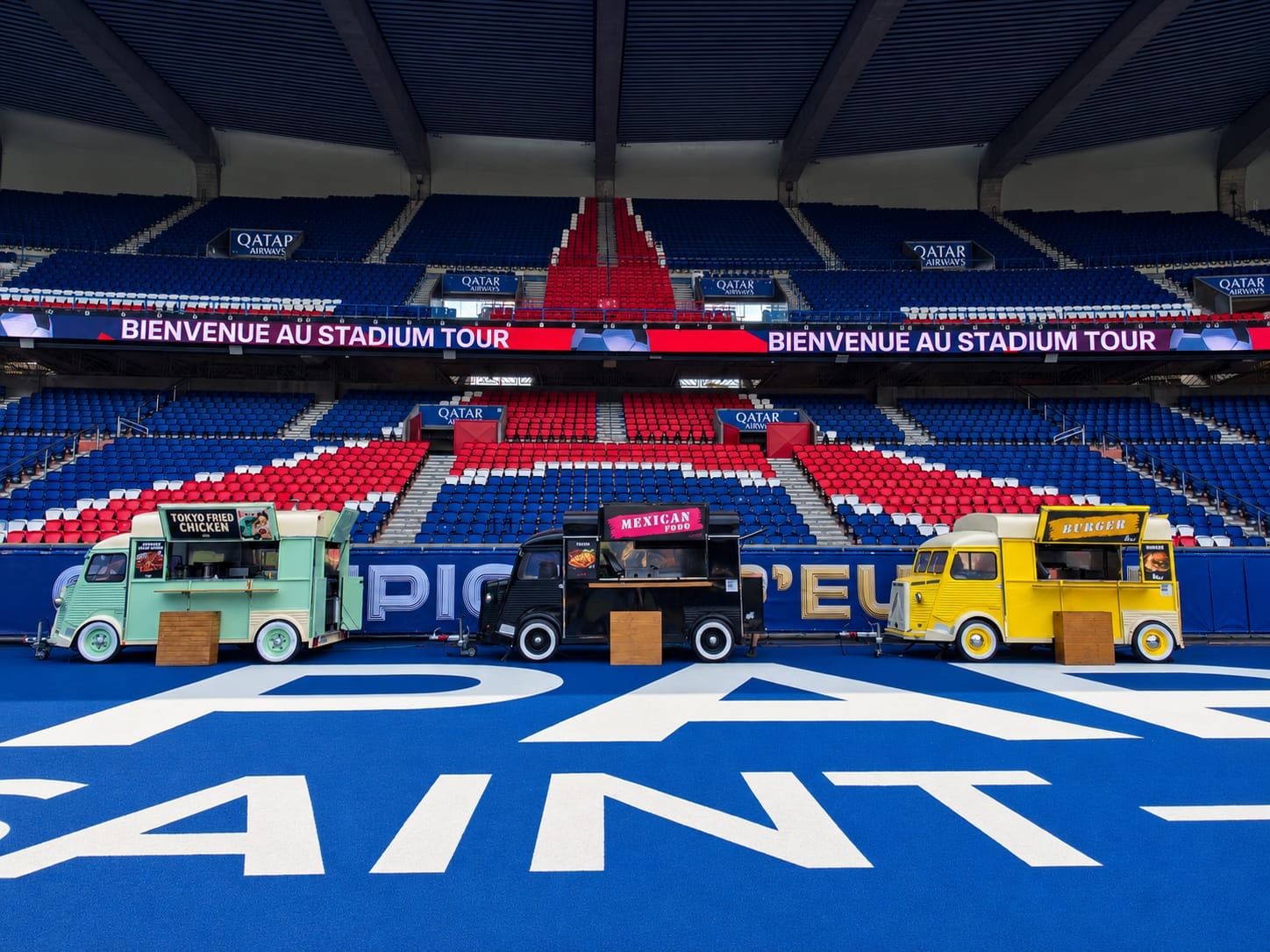 Trois food trucks 1001 Food Trucks au Parc des Princes
